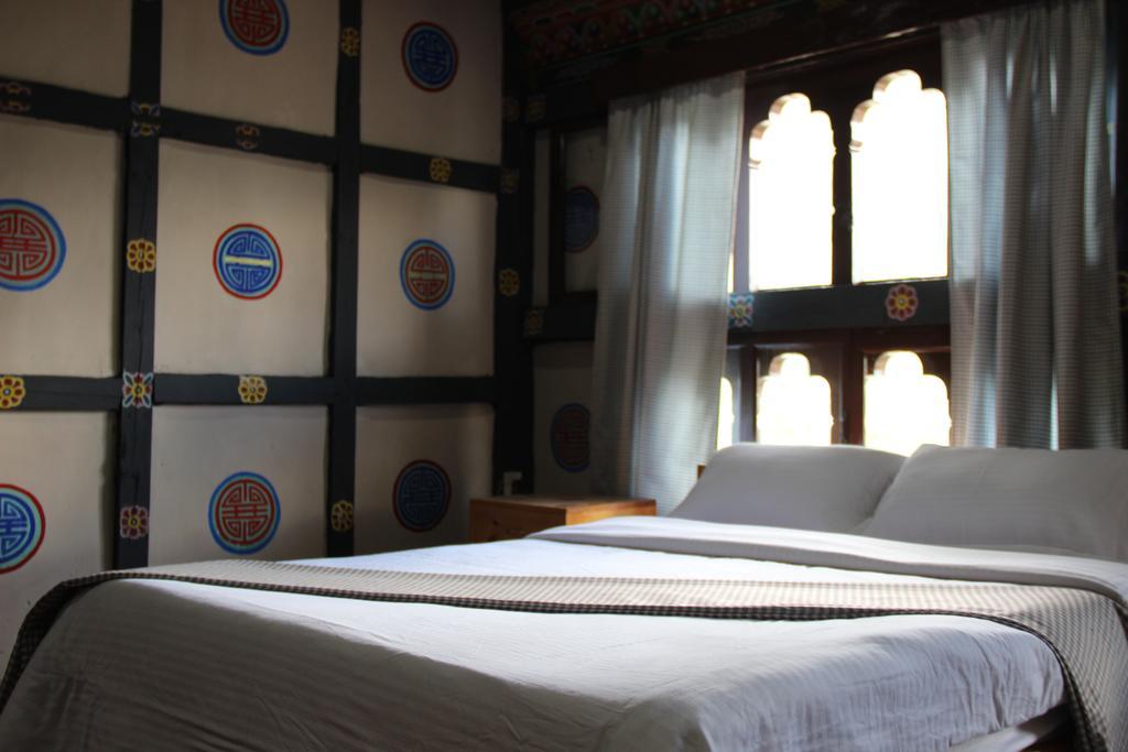 Ama'S Village Lodge Paro Exterior foto