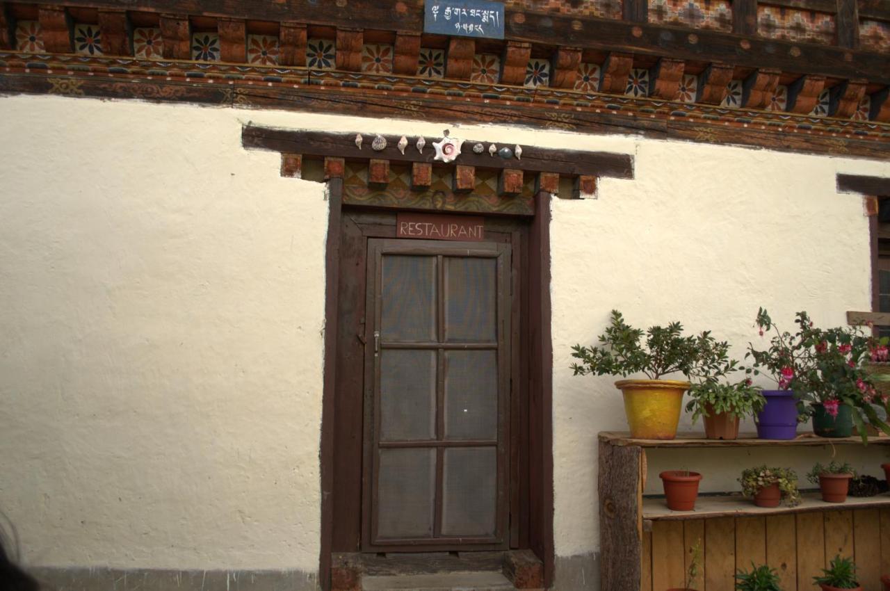 Ama'S Village Lodge Paro Exterior foto
